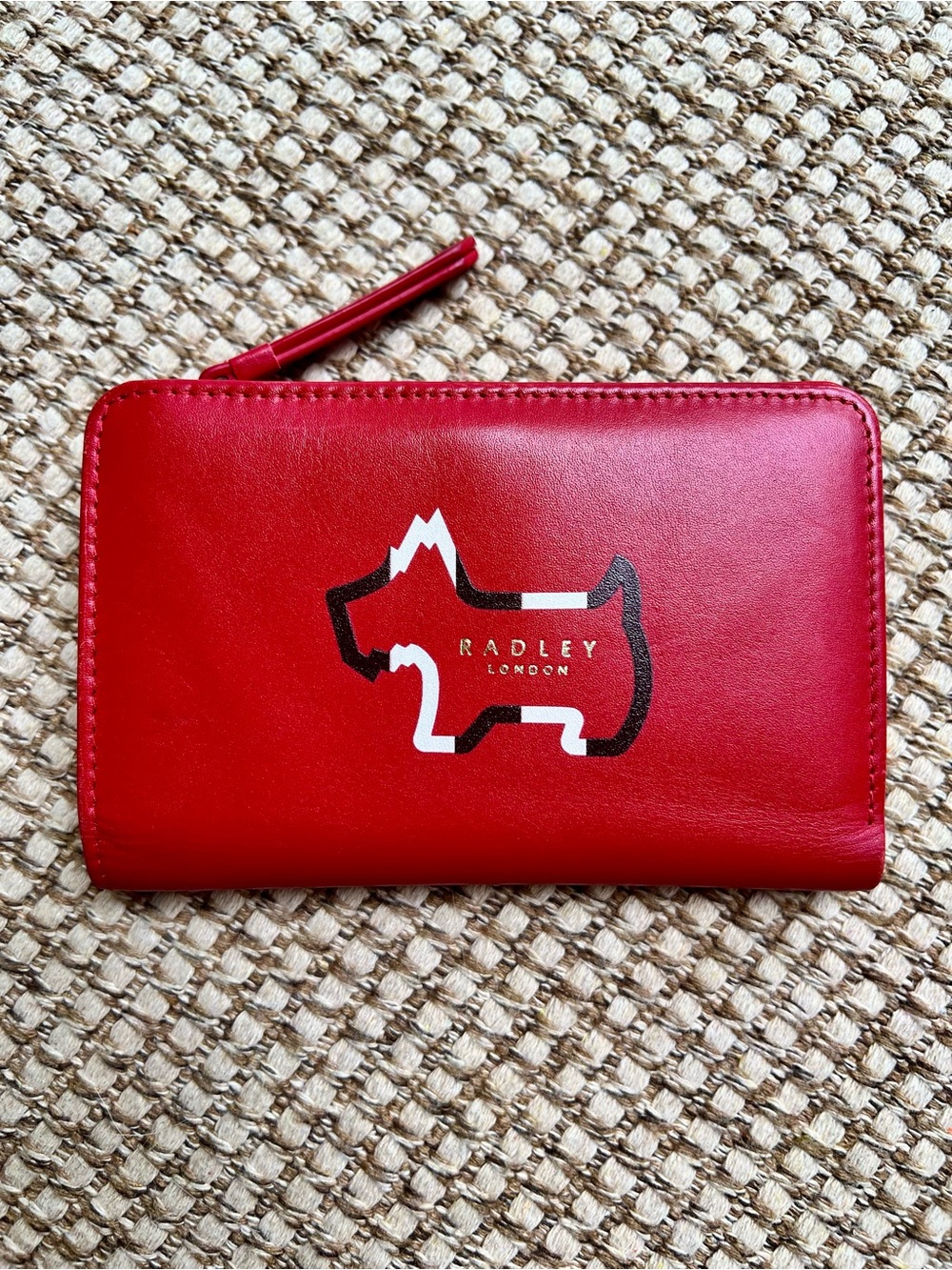 🐶Radley London Red Leather Scottie Dog Zip Around Wallet
